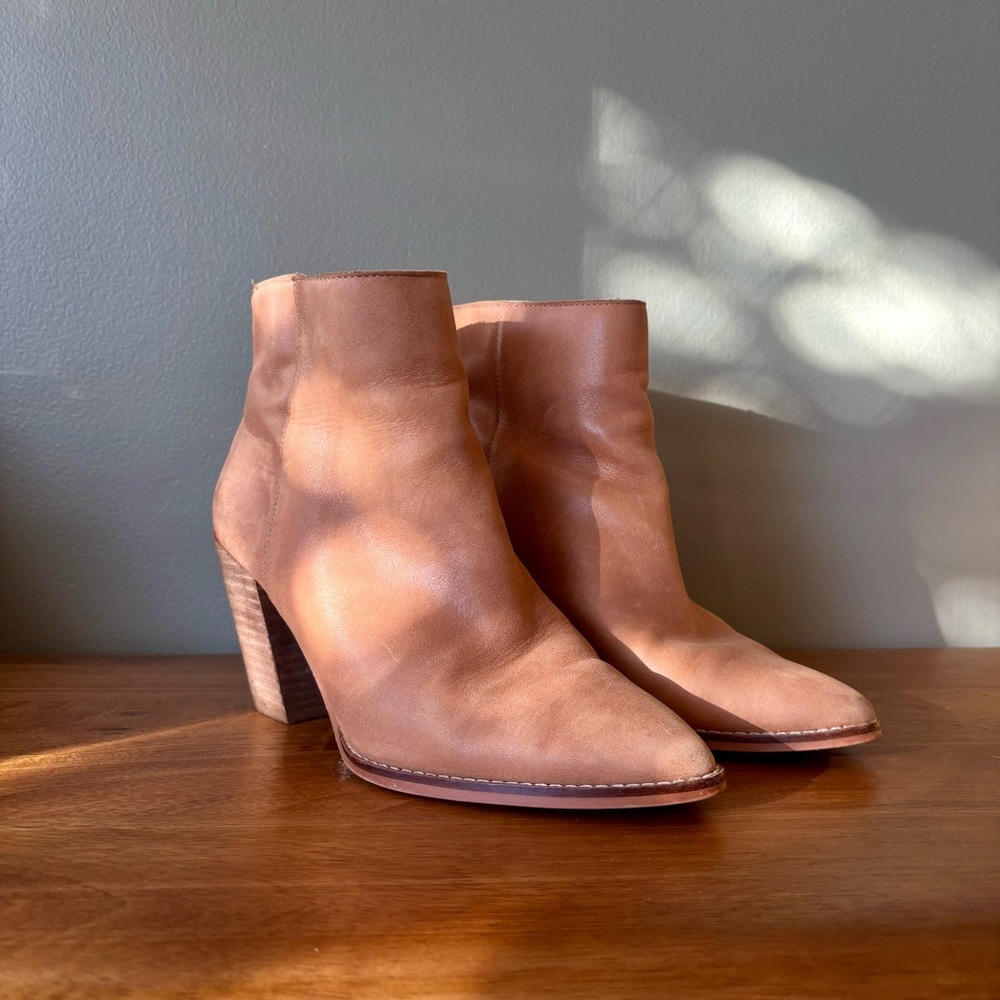 Lucky Brand Tan Leather Adalan Bootie Ankle Boots 8.5